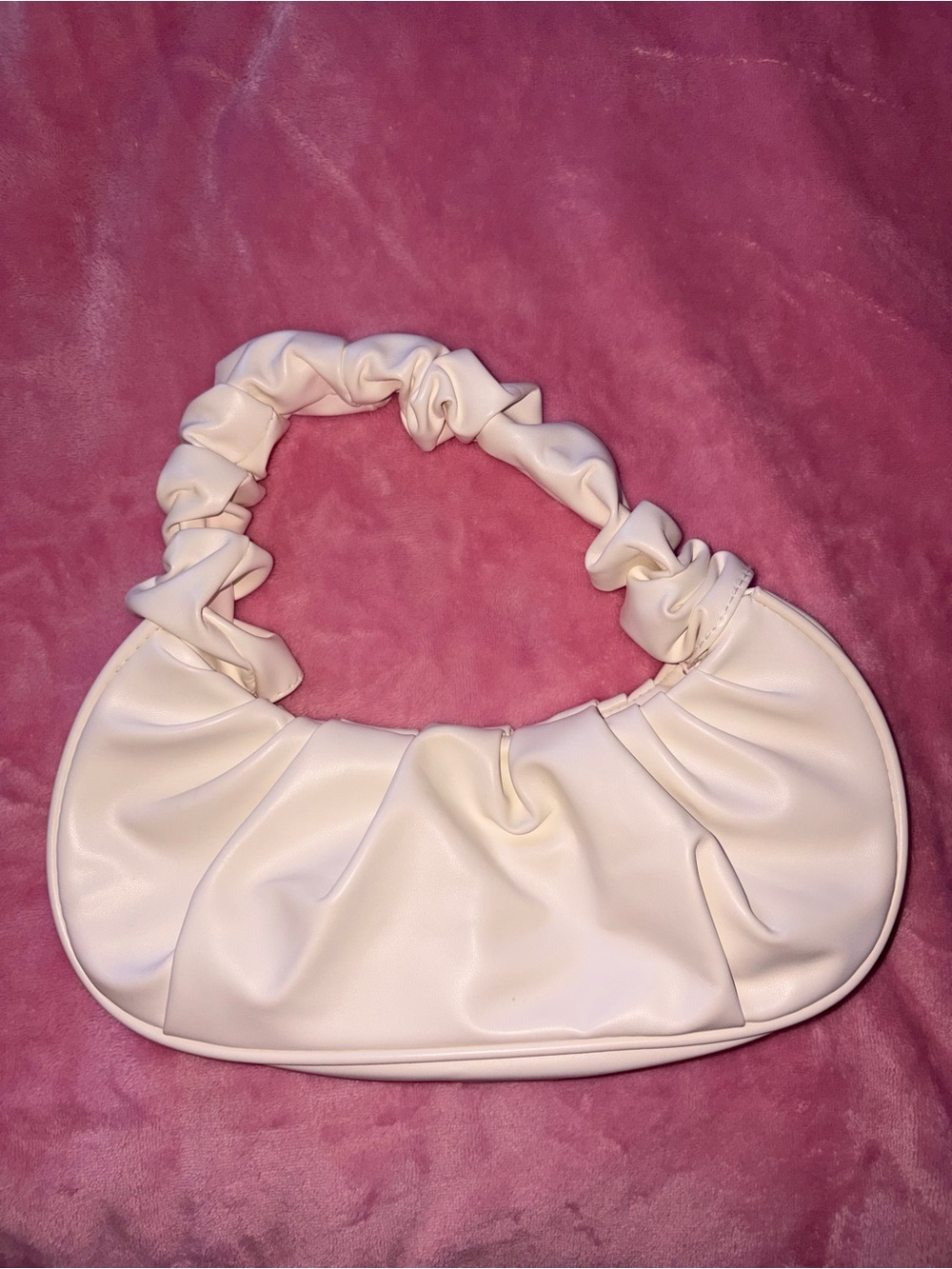 Women's Ruched Handle Shoulder Bag - White